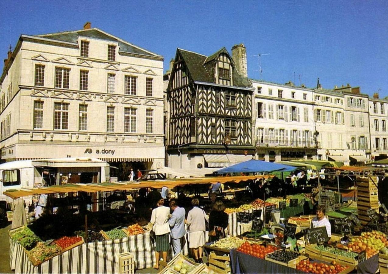 The Clock House, 3 Etoiles Apartment La Rochelle  Ngoại thất bức ảnh
